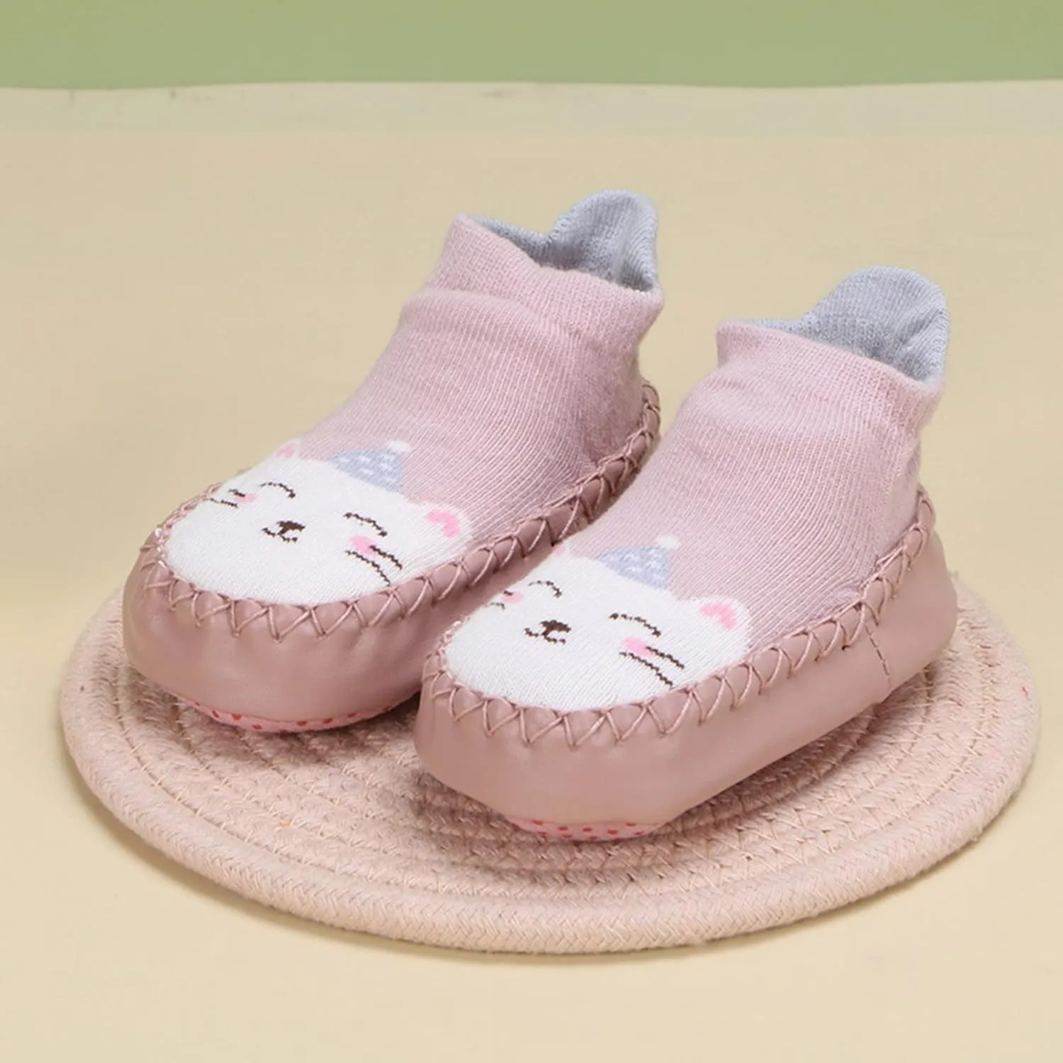 Baby Girl Shoes Autumn and Winter Cute Children Toddler Shoes Flat Bottom Non Slip Floor Sports Shoes Socks Shoes Cute
