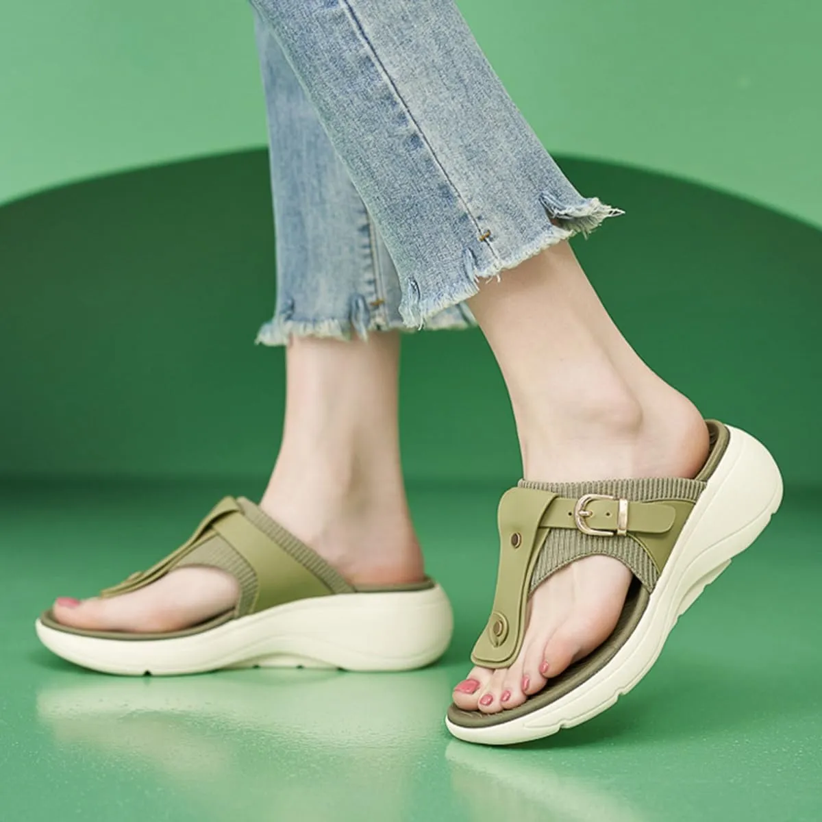 Ciuyurra Women Comfy Flat Slide Sandals