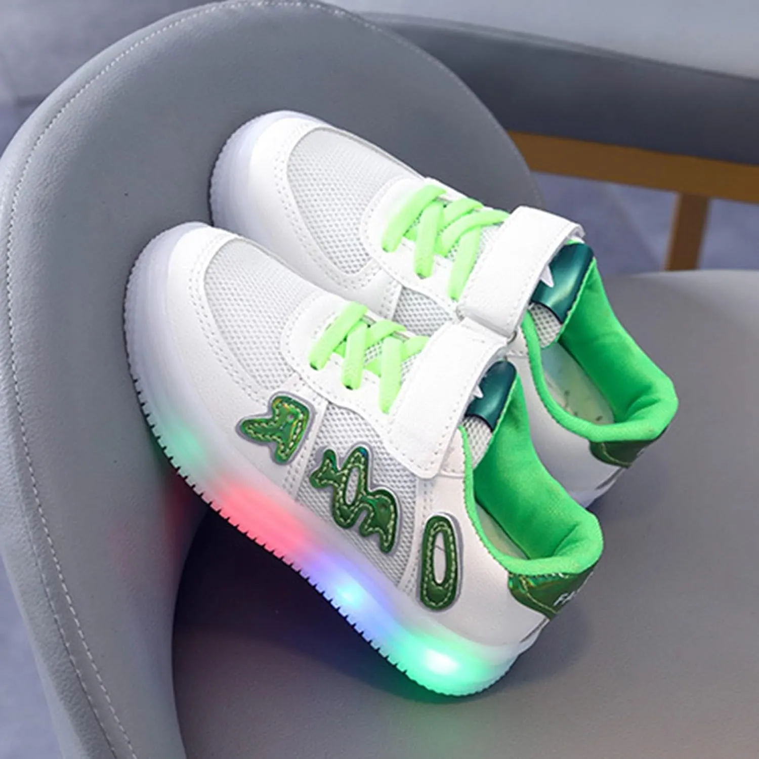 IWIHMIV Boys Athletic Shoes Casual Kids Light Up Tennis Running Shoes Comfortable Breathable Sneakers