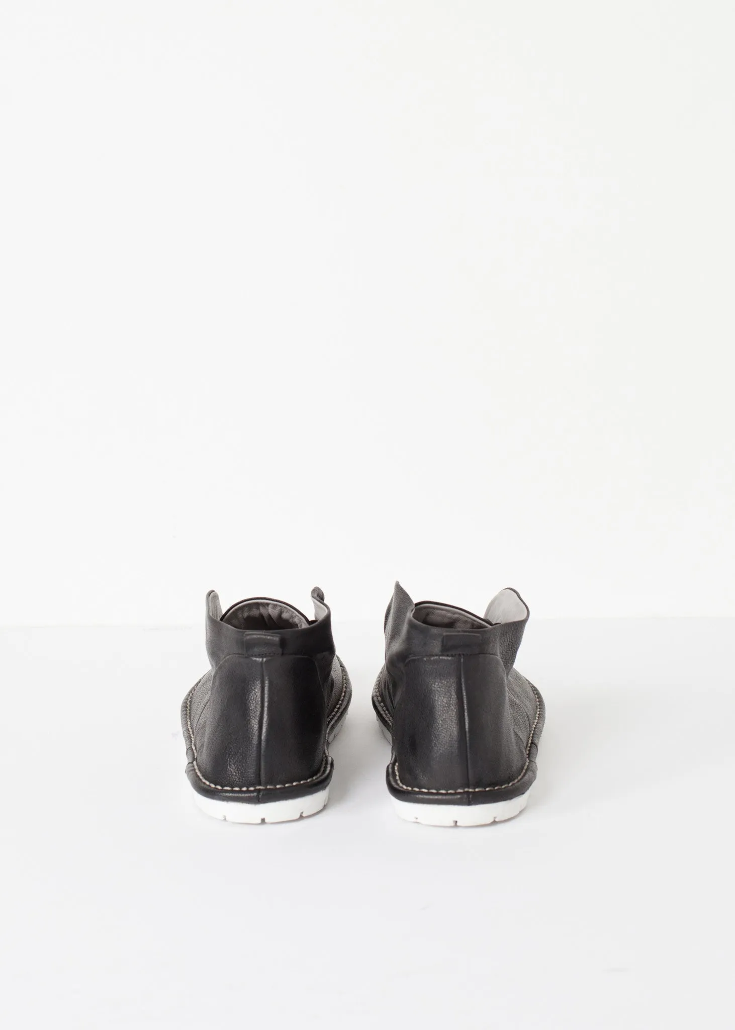 Laceless Sneaker - Less Choice