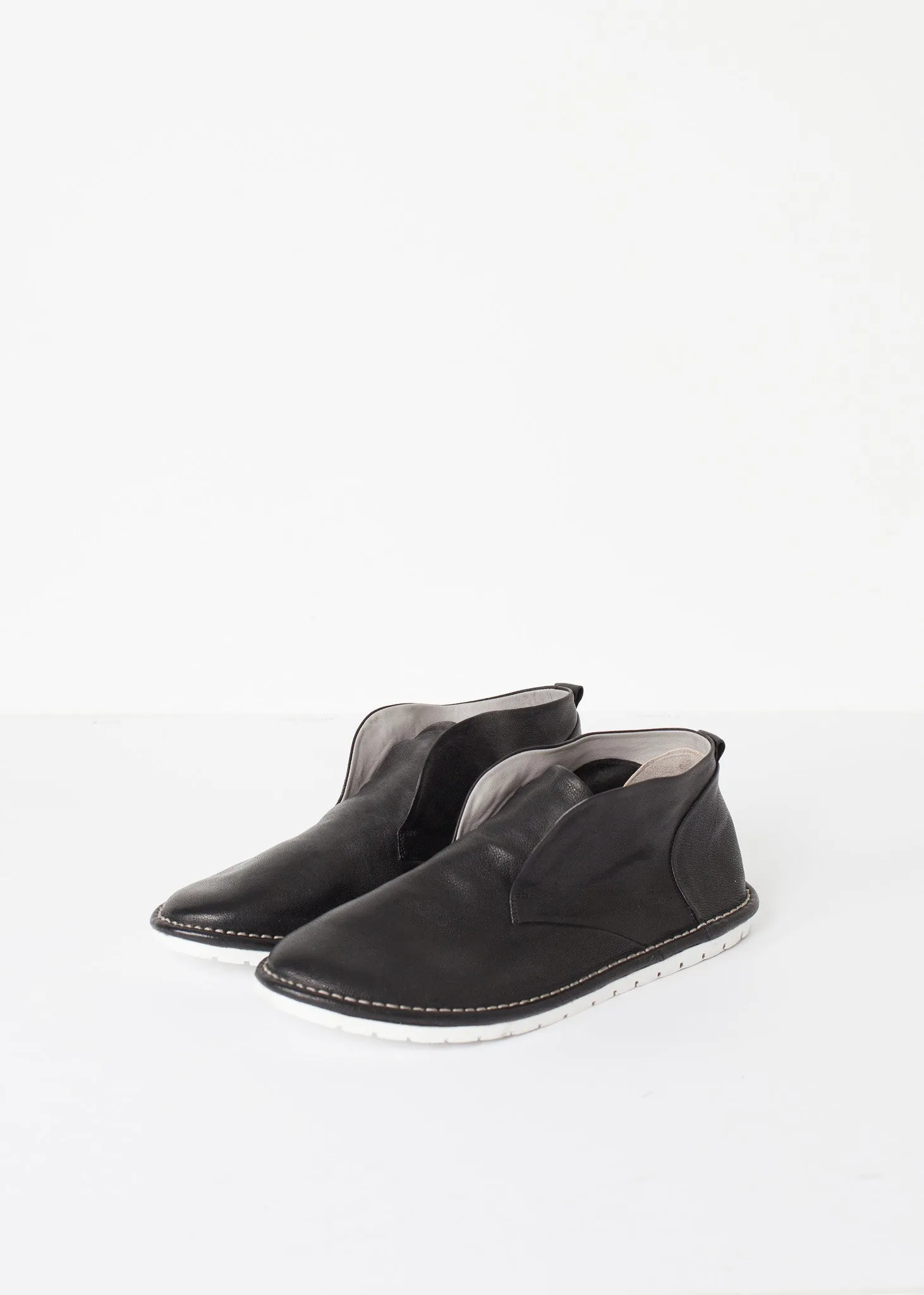 Laceless Sneaker - Less Choice