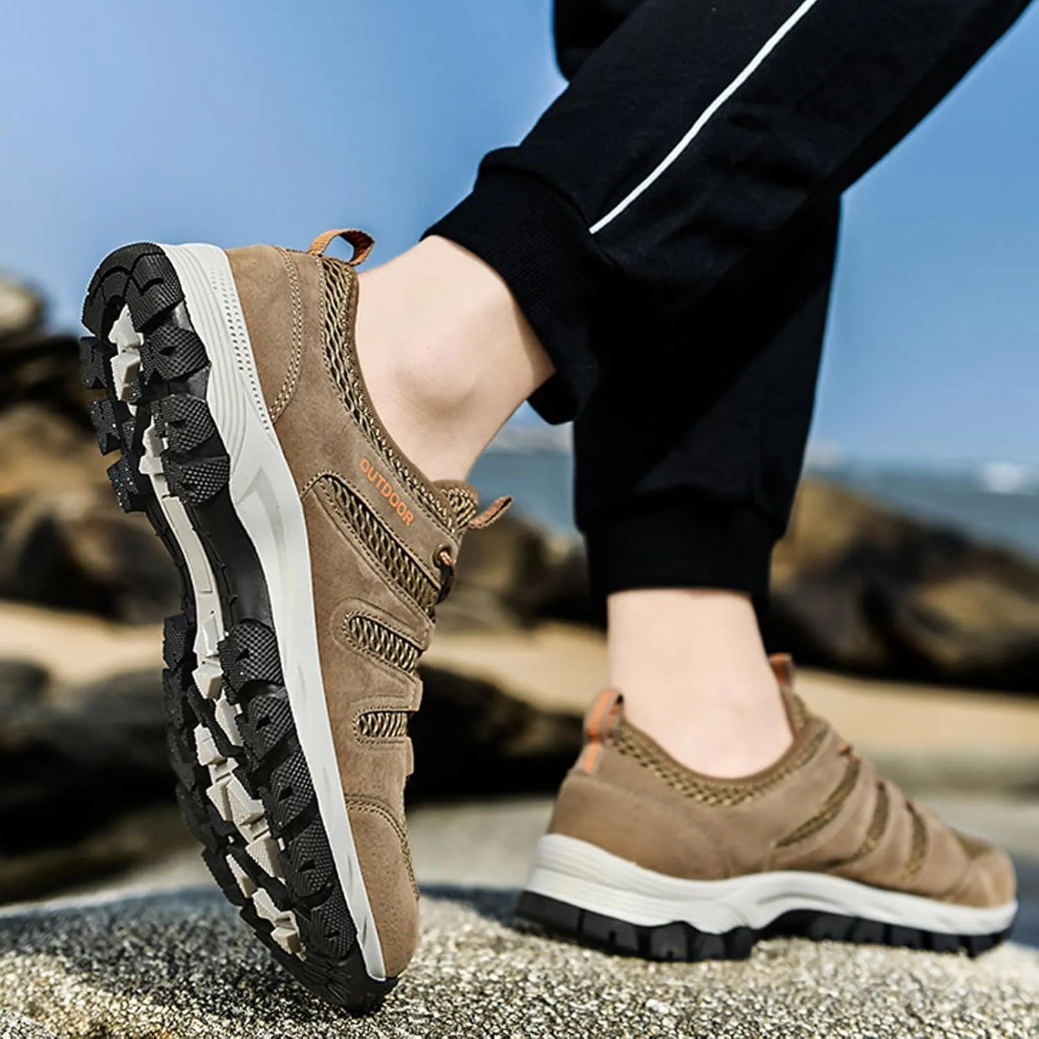 Men's Suede Lace Up Mesh Hiking Shoes,Breathable Non-Slip Outdoor Casual Climbing Sneakers Lightweight Comfortable Trekking Trail Shoes