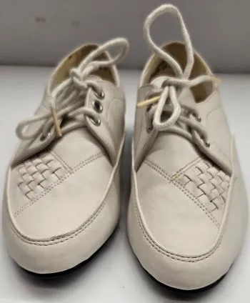 Nyx -- Boy's Dress Oxford -- White