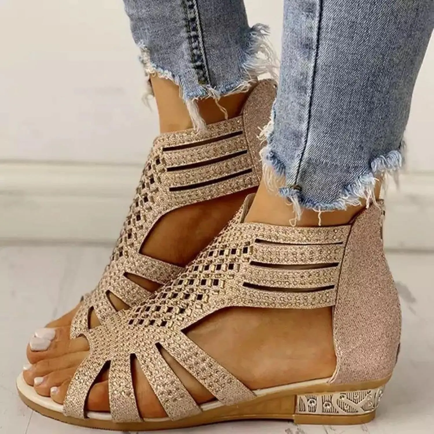 Sandals for Women 2025 Comfortable Rhinestones Sparkly Open Toe Shoes Low Heel Wedge Non-Slip Shoes Zipper Back Gladiator Sandals
