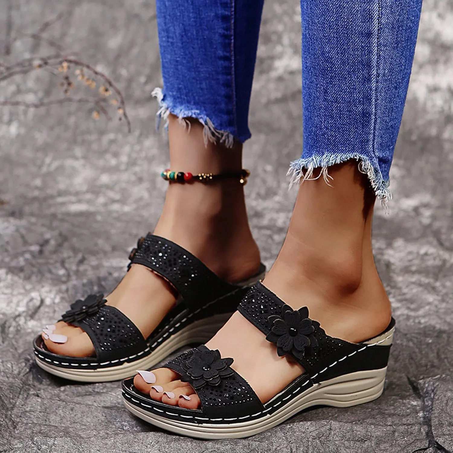 Sandals for Women Dressy Summer, Spring Sandals for Women Comfortable Slippers with Arch Support Sandal Flip Flops