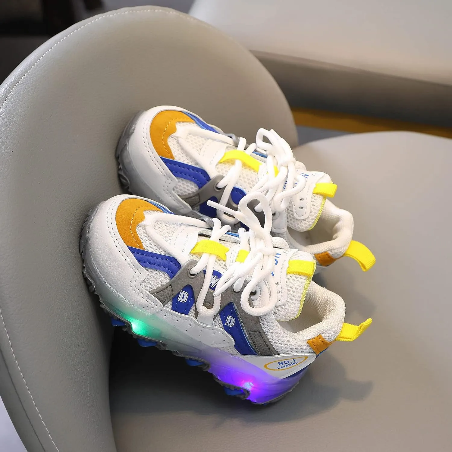 Shoes for Kids,Kids Baby Boys Girls Led Light Sport Shoes Children Mesh Luminous Running Sneakers Shoes 1-7 Years