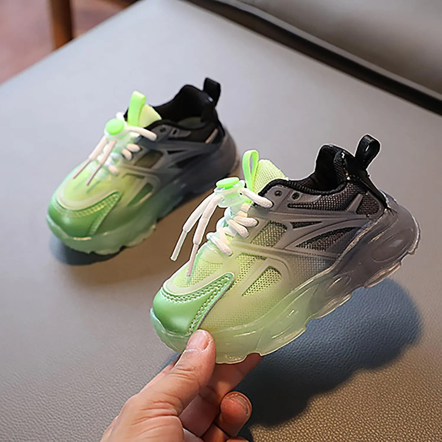 Sneakers for Girls Light Up Breathable Running Cute Shoes Gradient Color Anti-Slip Lace Up Girls Walking Sports Shoes