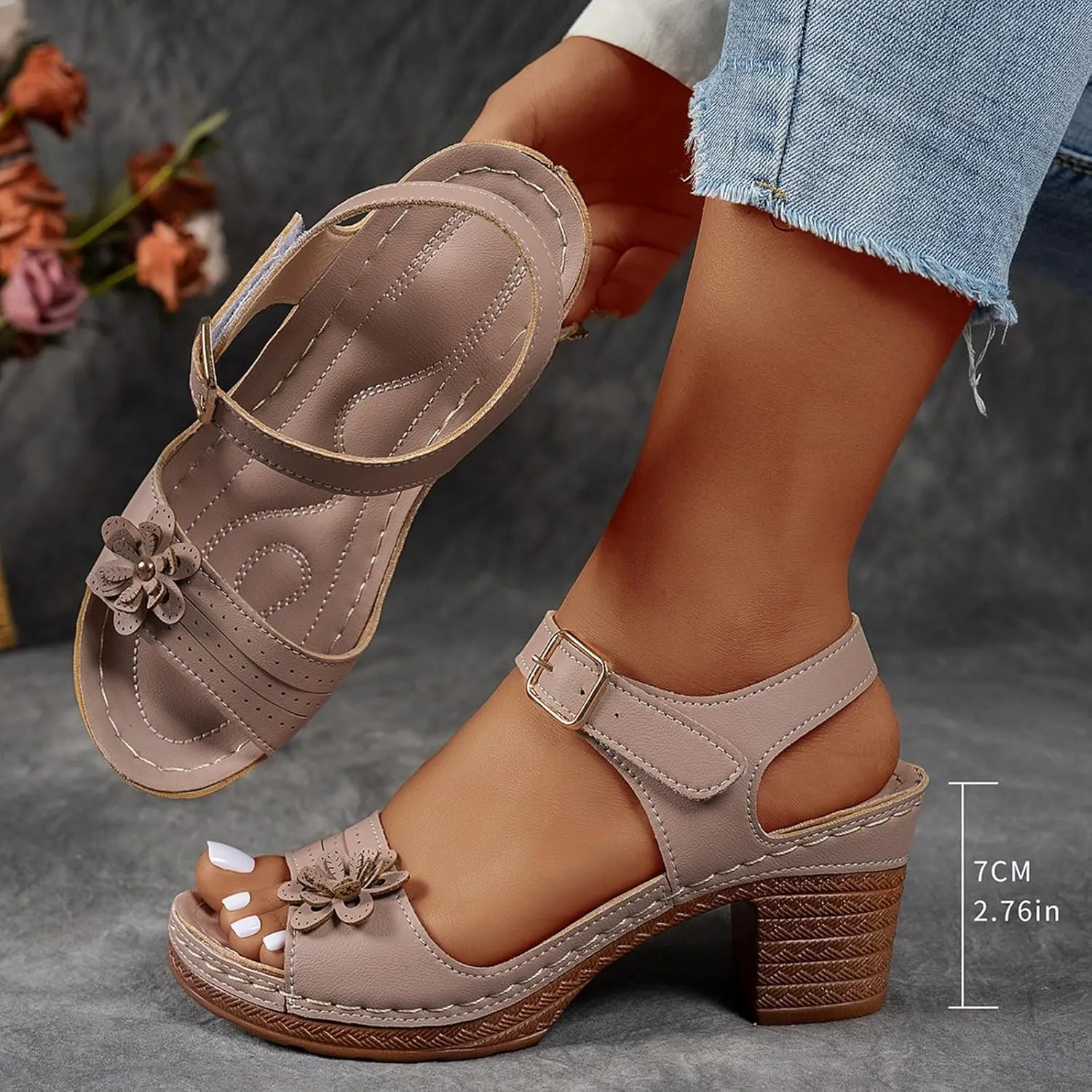 Stylish Women's Sandals - Open Toe Casual Summer Footwear with Adjustable Ankle Strap and Comfortable Block Heel