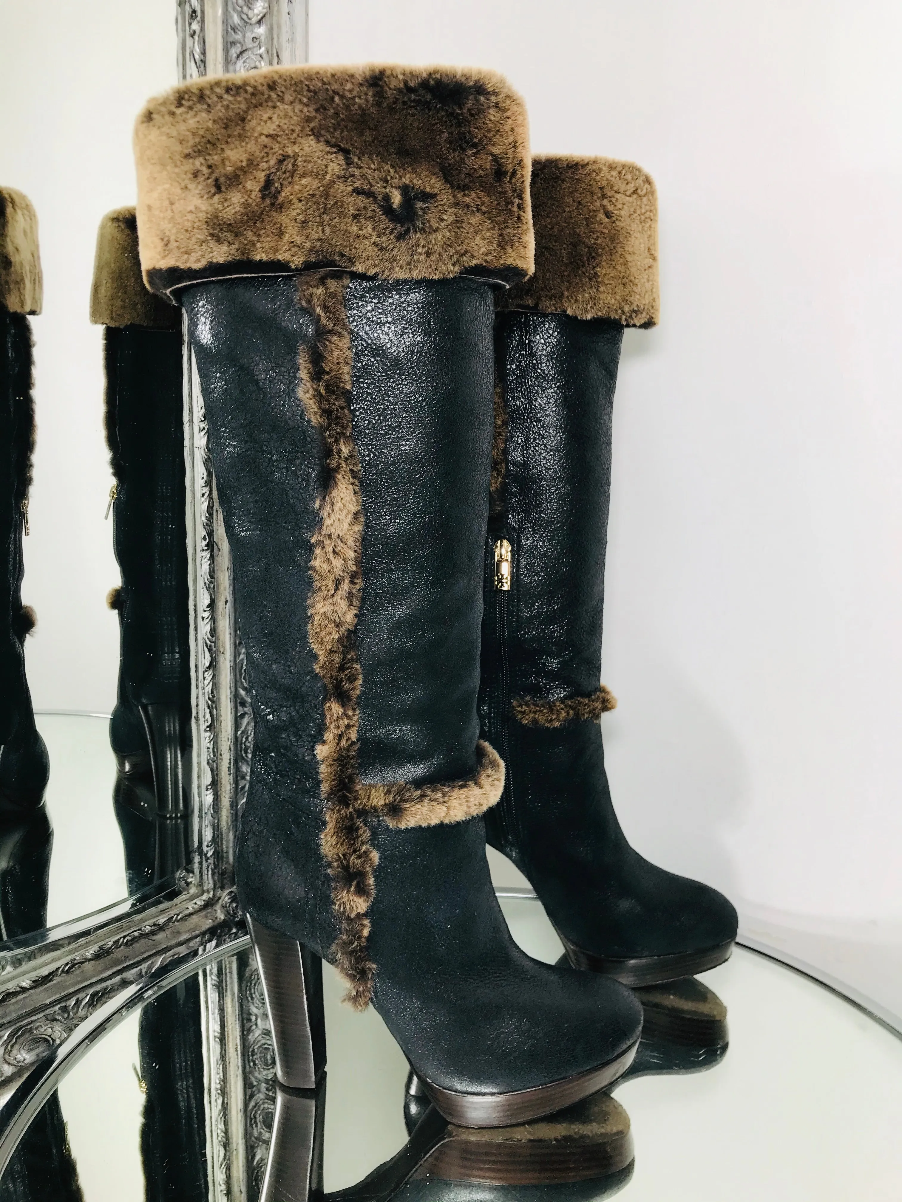 Tory Burch Leather & Shearling Boots. Size 8M - 6UK