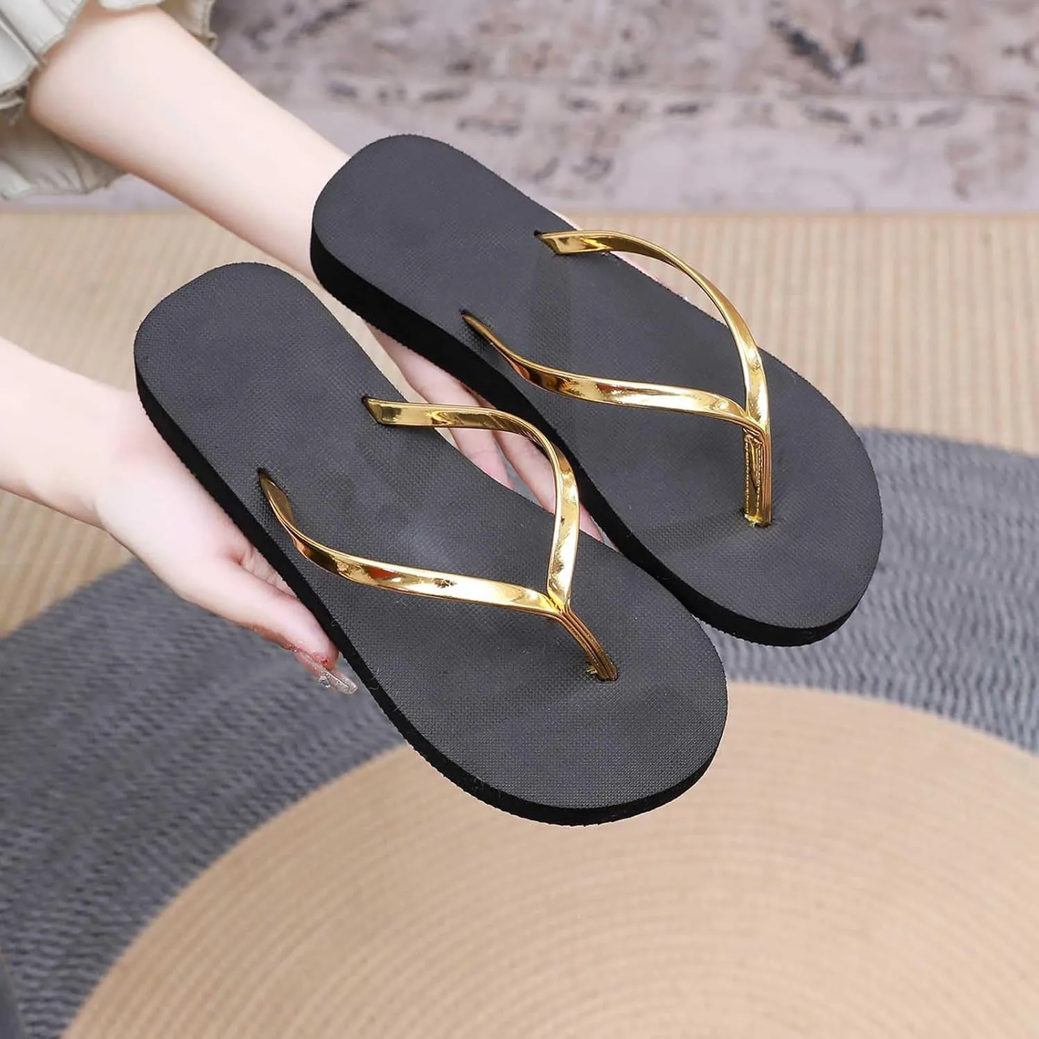 Women Beach Flats Summer Flip Flops Fashion Thong Sandal Comfort Lounge Clip Toe Slippers Slip on Flat Sandals